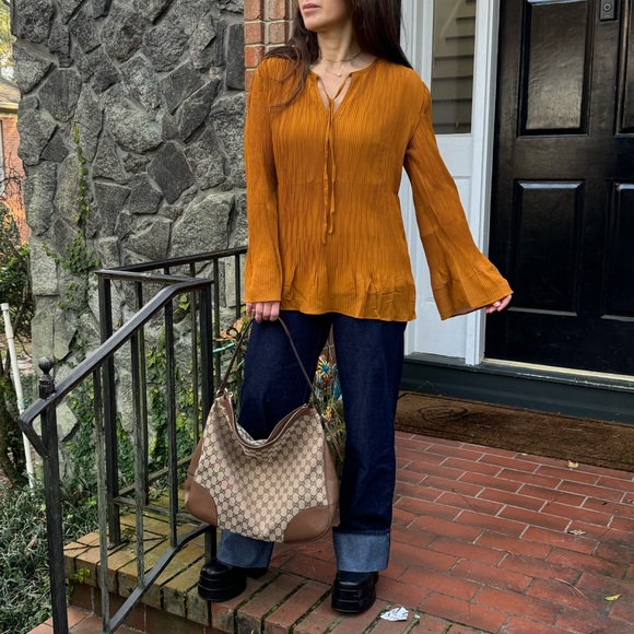 05 Boho Beautiful Pleated lined Top with front Tie - Picture 2 of 5